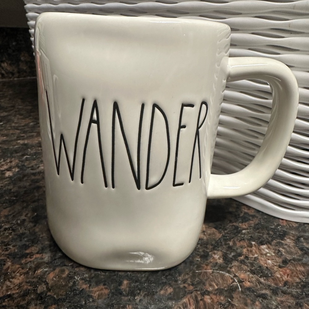 Rae Dunn Wander Mug